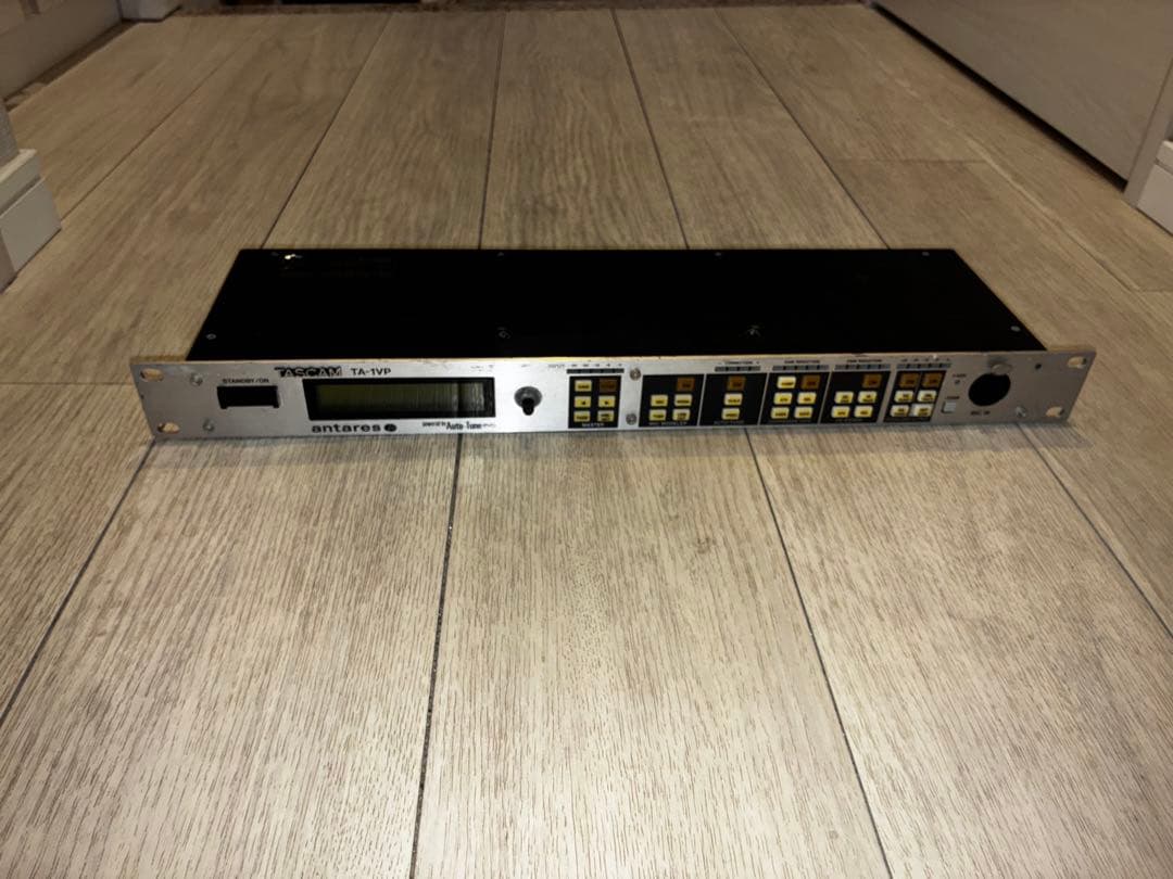 TASCAM TA-1VP オーディオプロセッサー