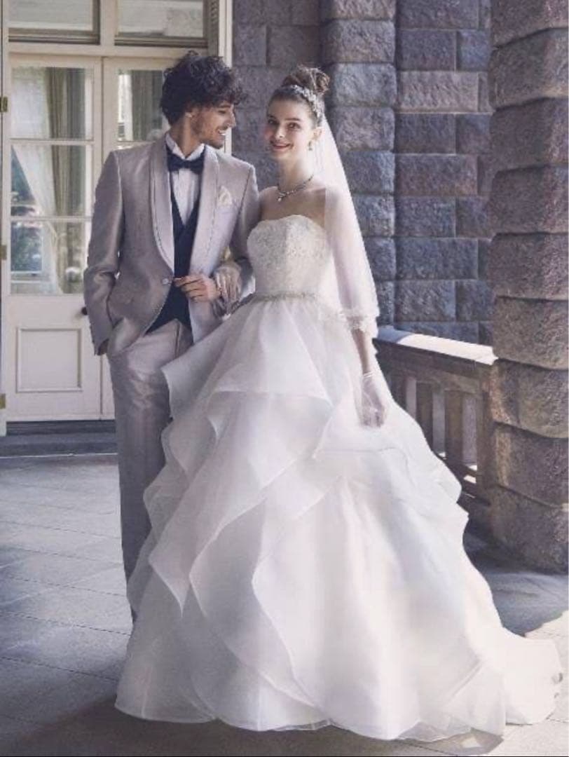 ウェディングドレスセットAvica NOA-1