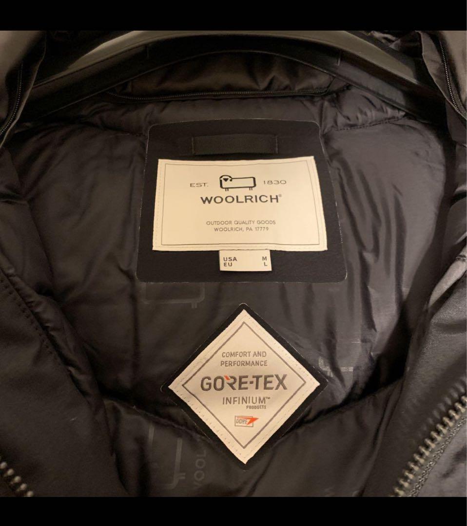 WOOLRICH ダウンジャケット