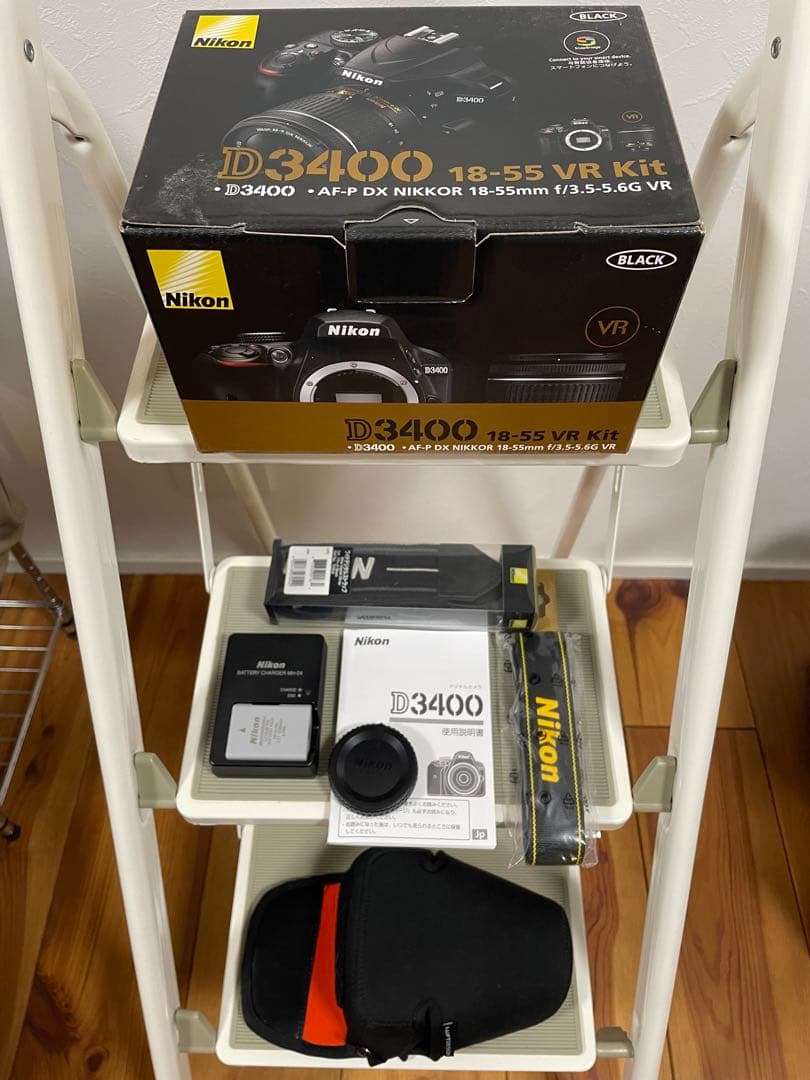 Nikon D3400 レンズキット 箱付 ショット数3440回