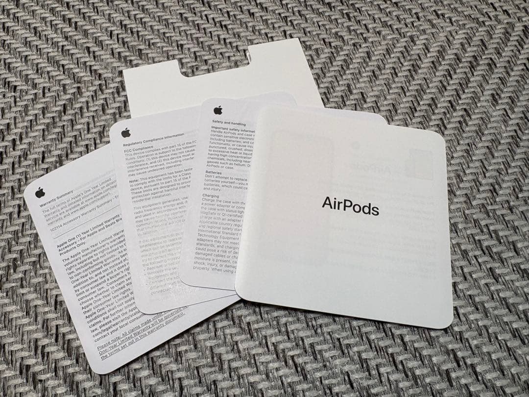 Apple Air Pods 第3世代 純正箱付き・ケーブル未使用
