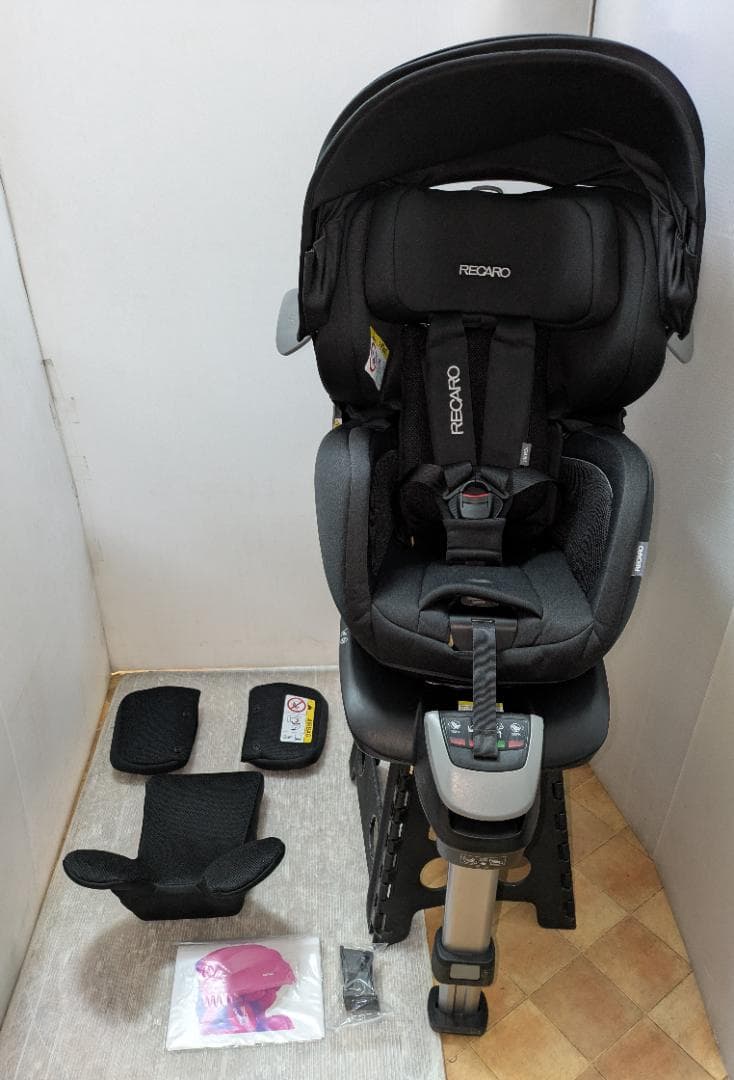 綺麗/RECARO Salia/新生児～4歳頃/ISO FIX/R129適合洗濯