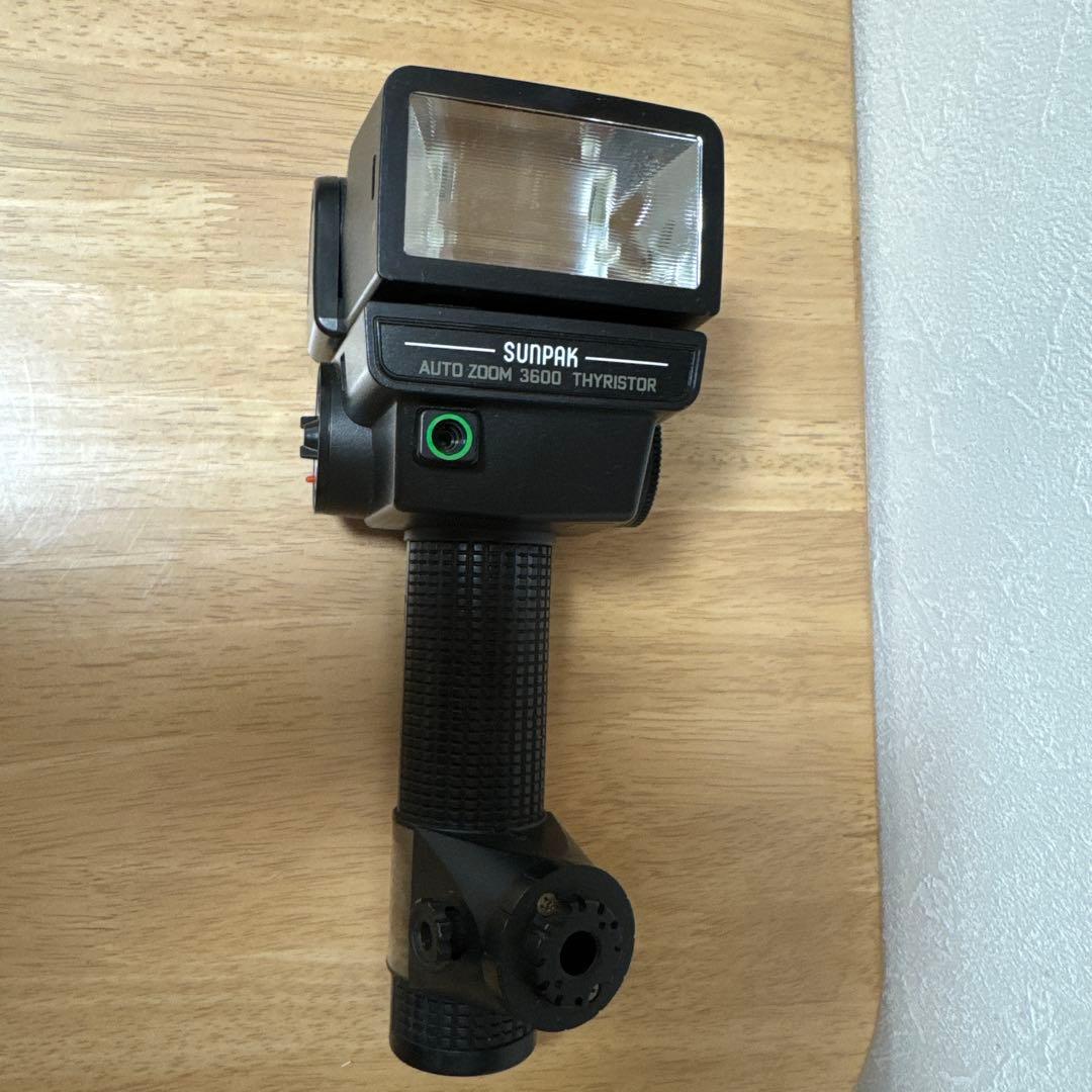 ビデオカメラ SUNPAK AUTO ZOOM 3600 THYRISTOR VK-C1500