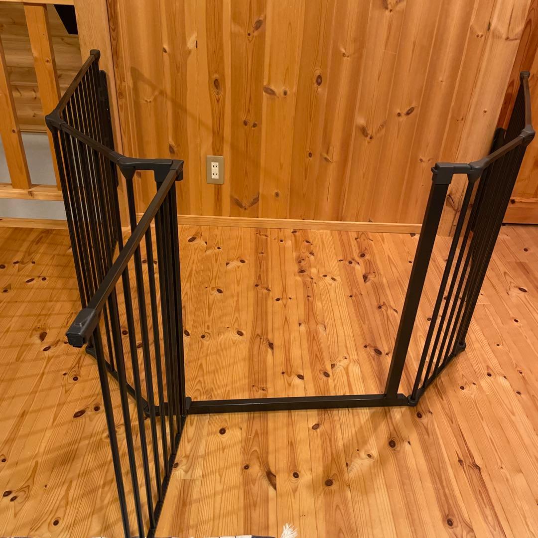 ベビーダン　ハースゲート　BabyDan 薪ストーブゲート