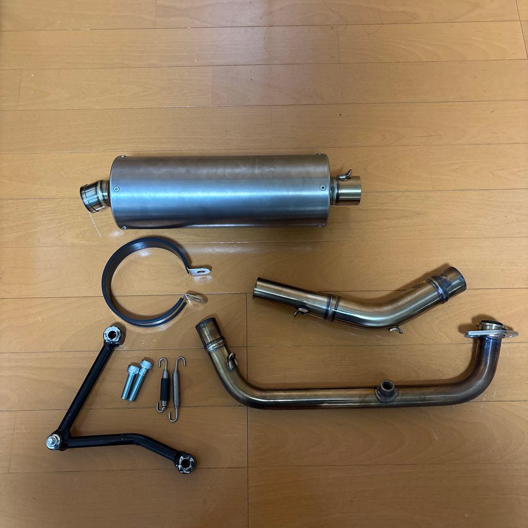 シグナスグリファス（シグナス6型） ガレージバルマフラー