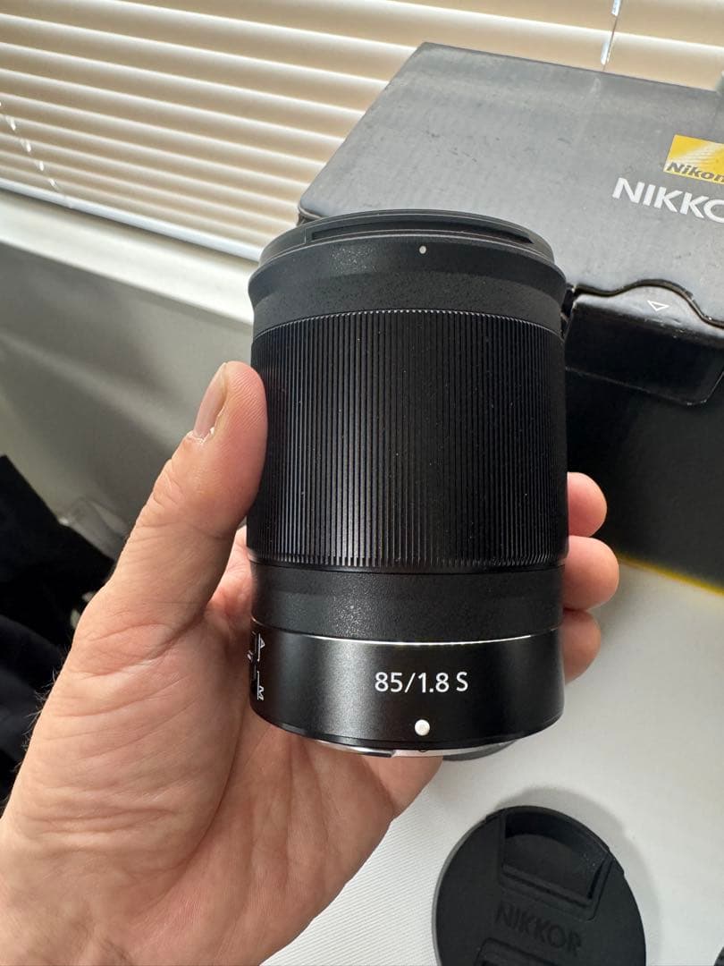 美品 NIKKOR Z 85mm f/1.8 S レンズ