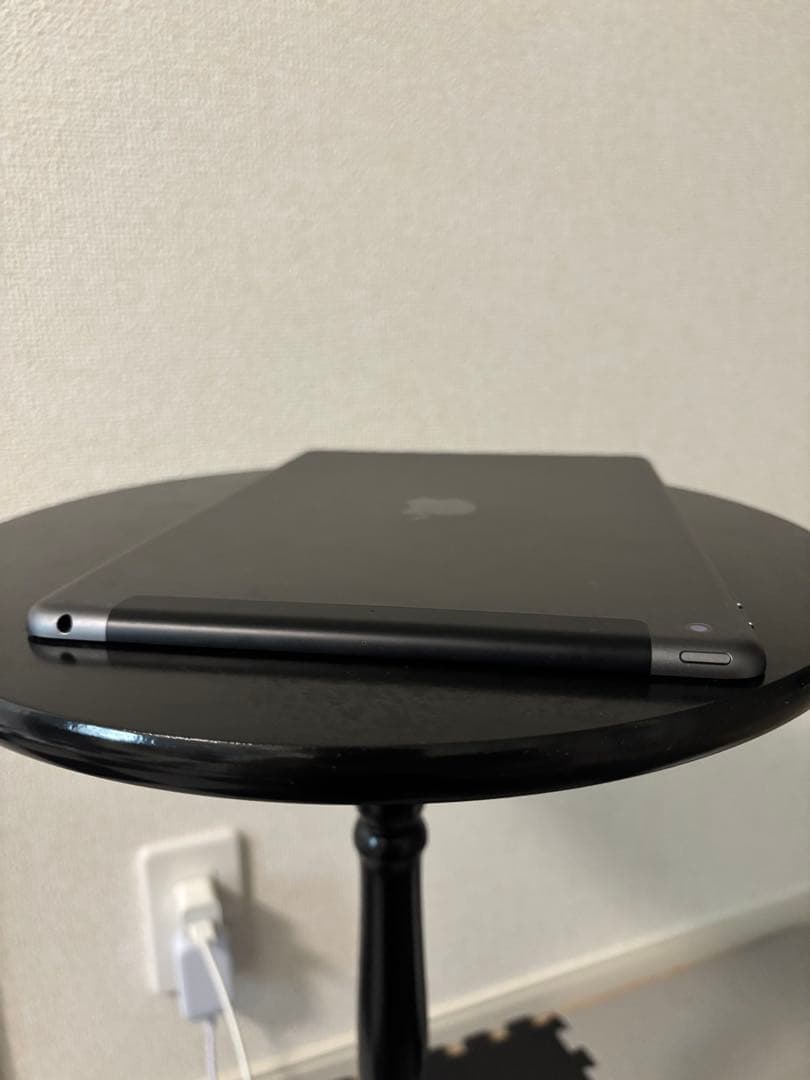 iPad 第7世代　スペースグレー　32GB 匿名配送