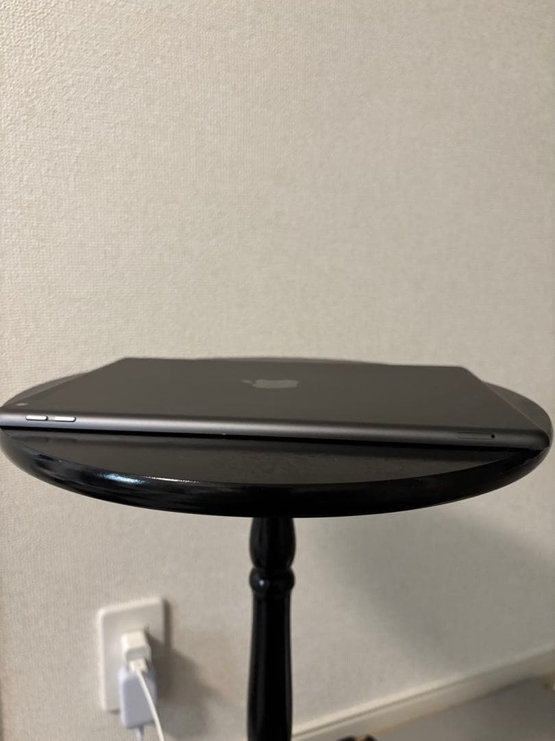 iPad 第7世代　スペースグレー　32GB 匿名配送