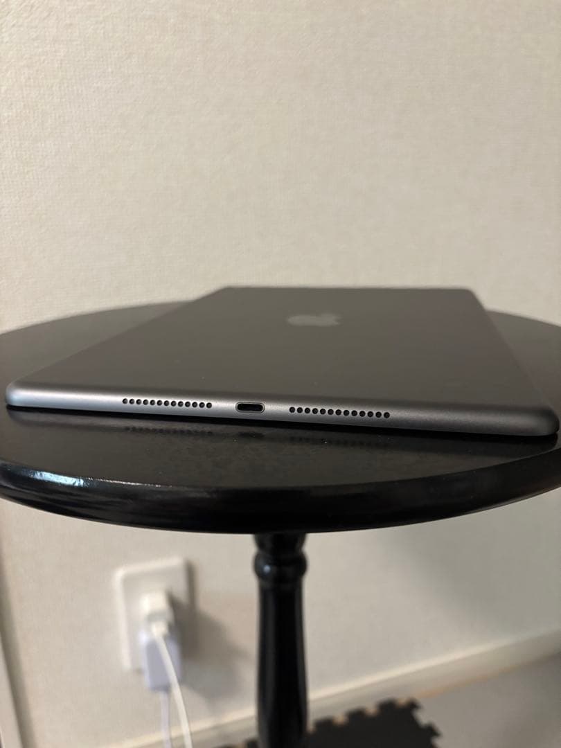 iPad 第7世代　スペースグレー　32GB 匿名配送