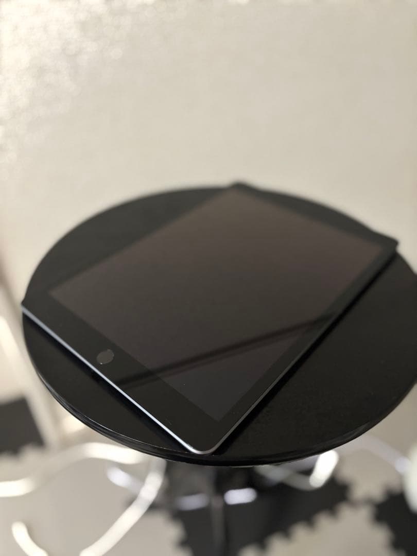 iPad 第7世代　スペースグレー　32GB 匿名配送