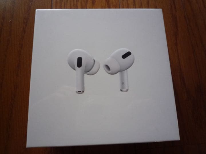 AirPods Pro MagSafe対応 MLWK3J/A