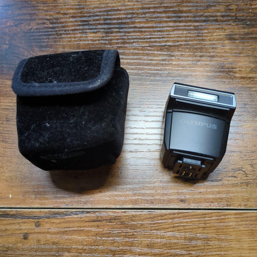 OLYMPUS OM-D E-M5 Mark II PROレンズキット+オマケ