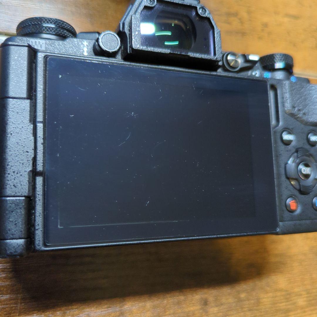 OLYMPUS OM-D E-M5 Mark II PROレンズキット+オマケ