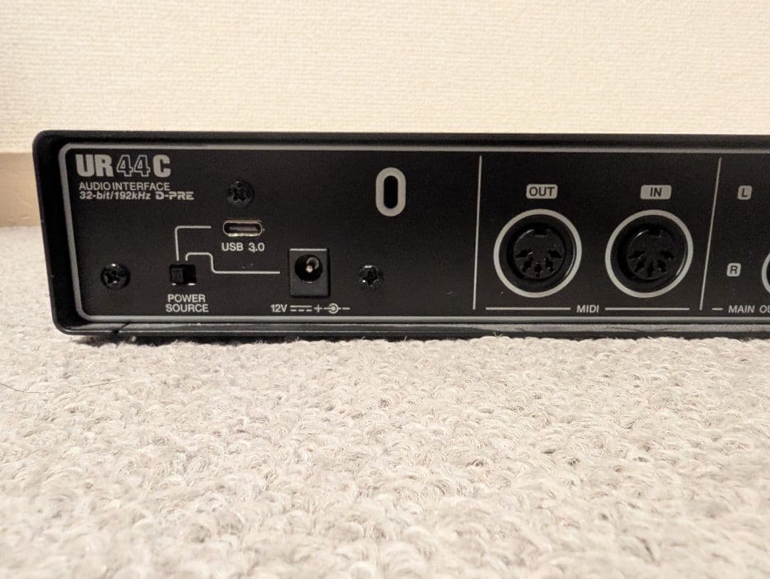 Steinberg UR44C オーディオインターフェース