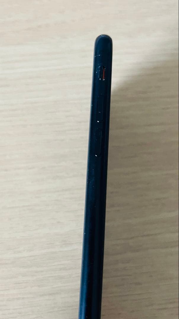 美品　iPhone SE第2世代64GB ブラックSIMフリー バッテリー88%