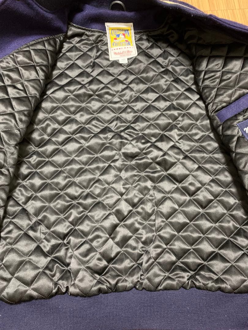 USA製 Mitchell&ness stadium jacket
