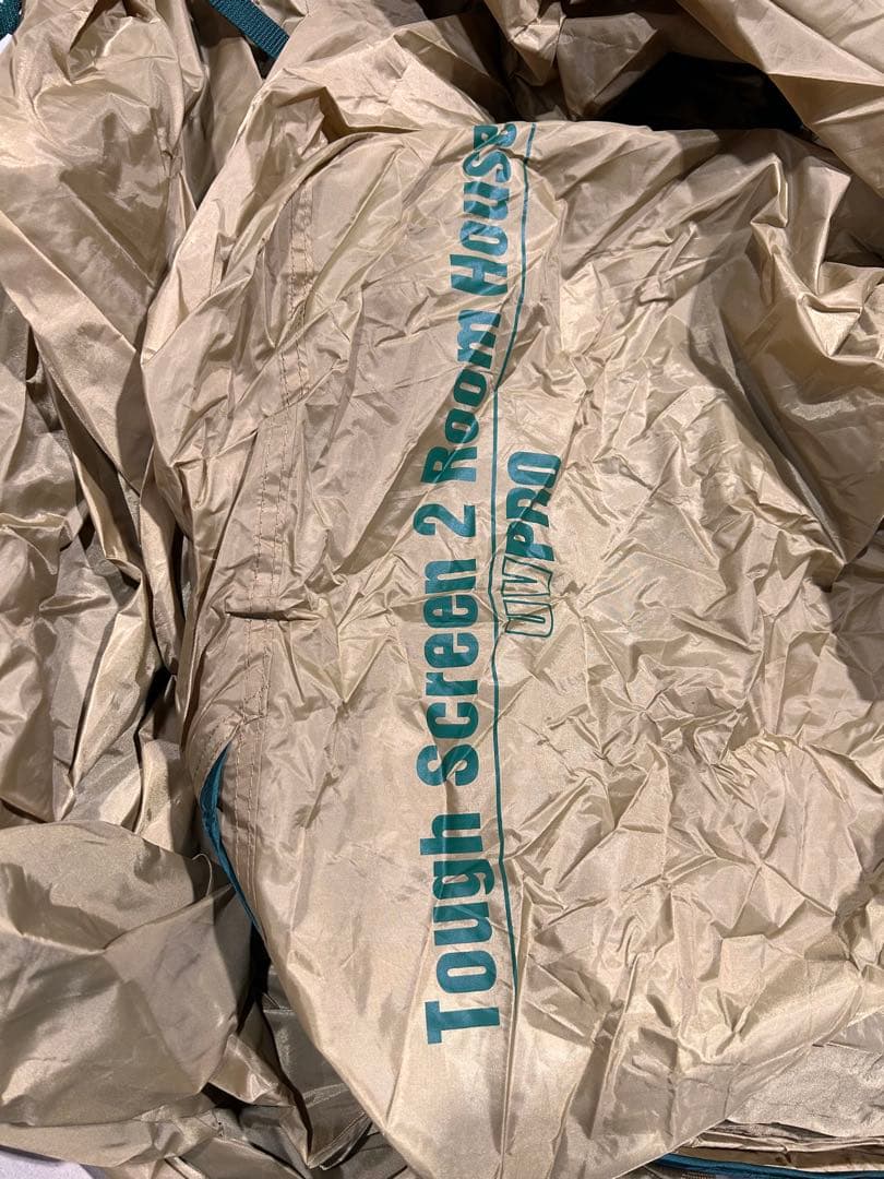 美品！Coleman タフスクリーン2ルームハウス　エリステ付き