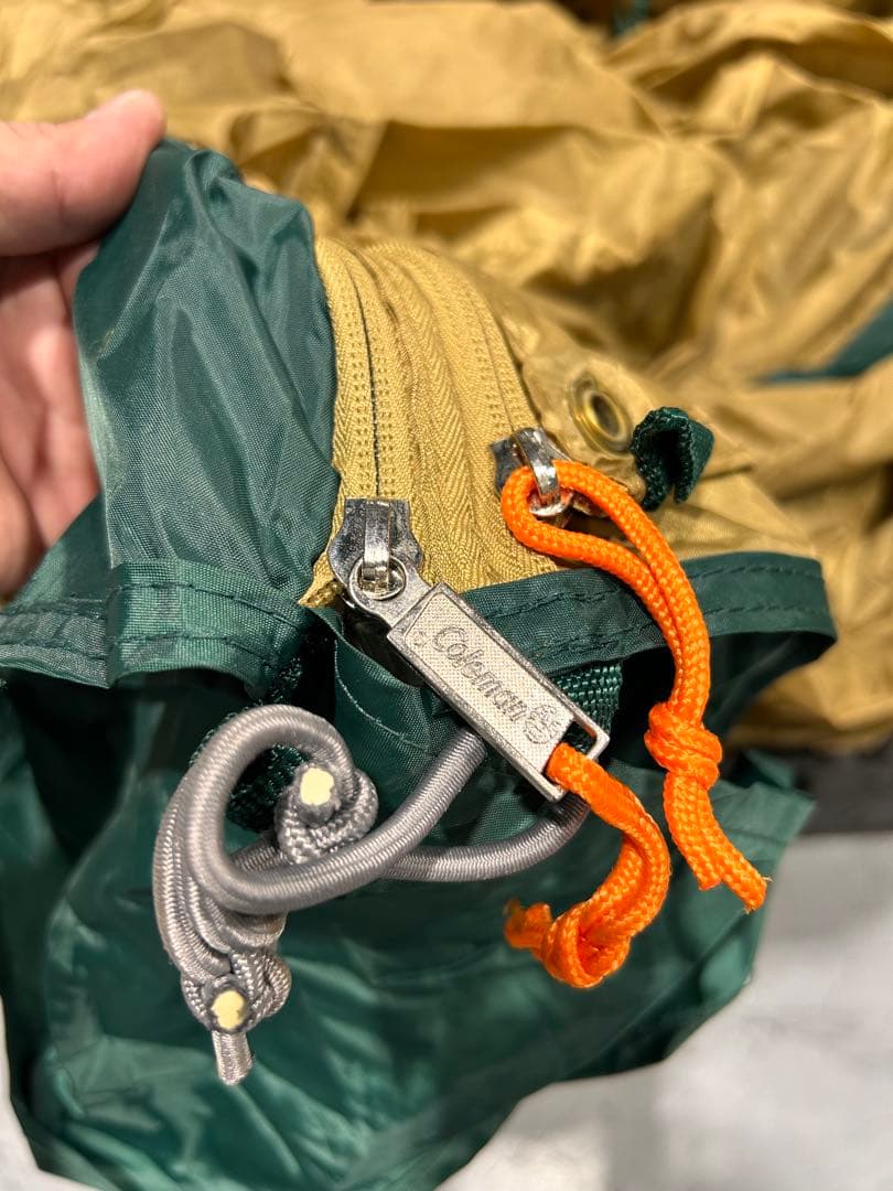 美品！Coleman タフスクリーン2ルームハウス　エリステ付き