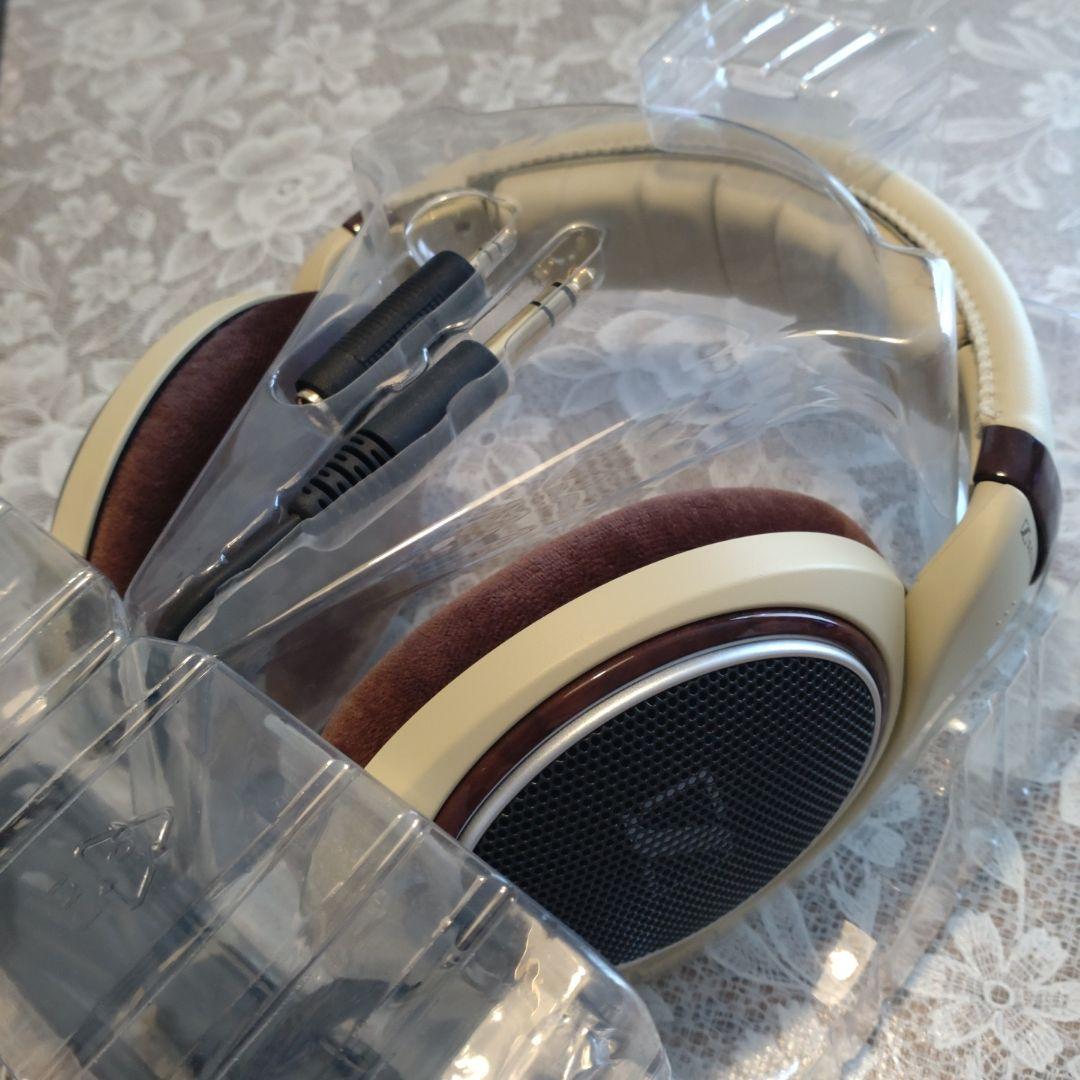 【美品】SENNHEISER。HD598。有線ヘッドホン。箱入り。廃盤商品。