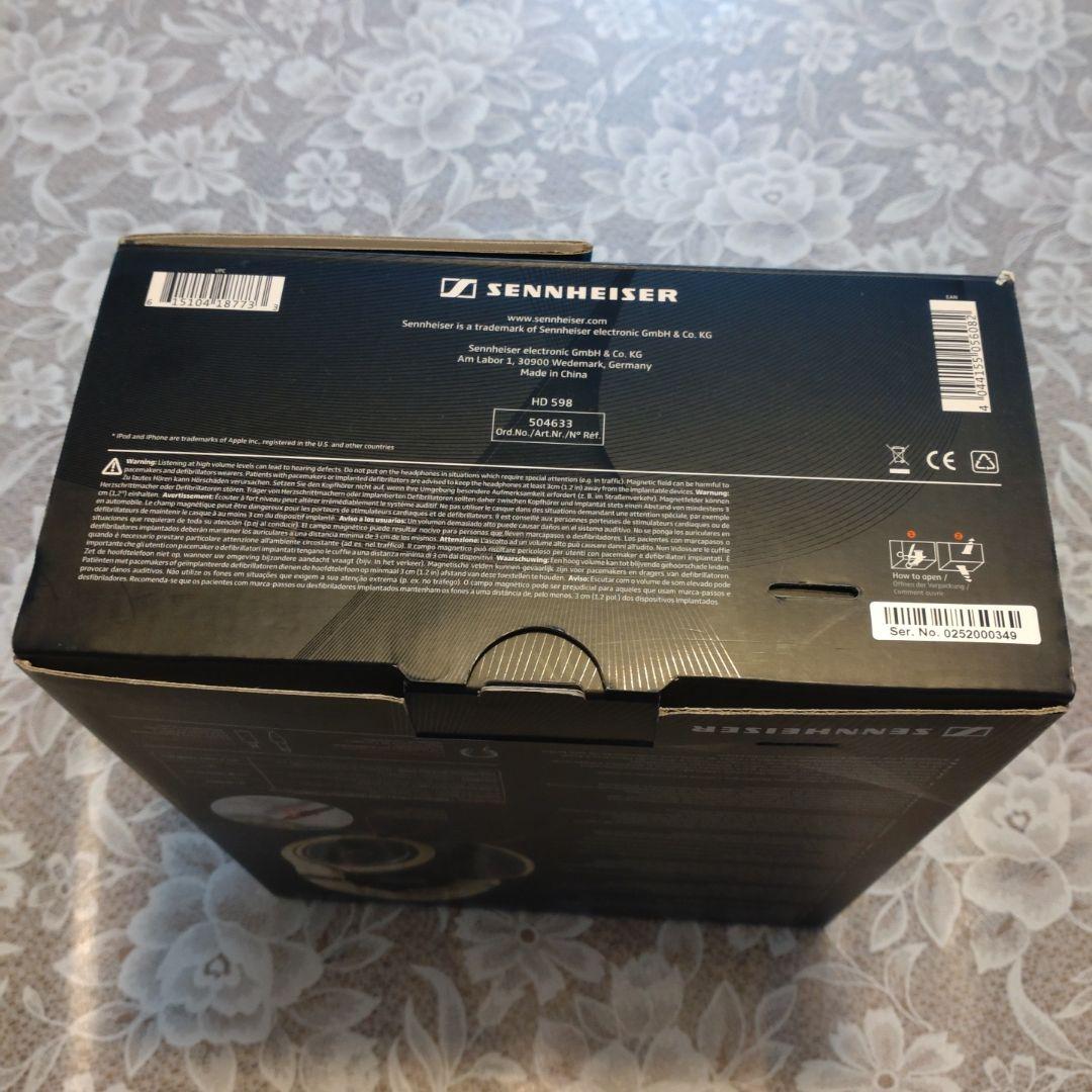 【美品】SENNHEISER。HD598。有線ヘッドホン。箱入り。廃盤商品。