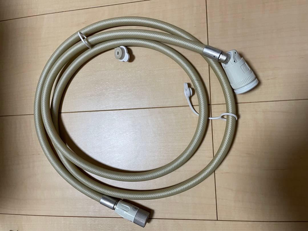 大阪ガス　ファンヒーター RC-Y2401E【都市ガス用】ラテグリーン色