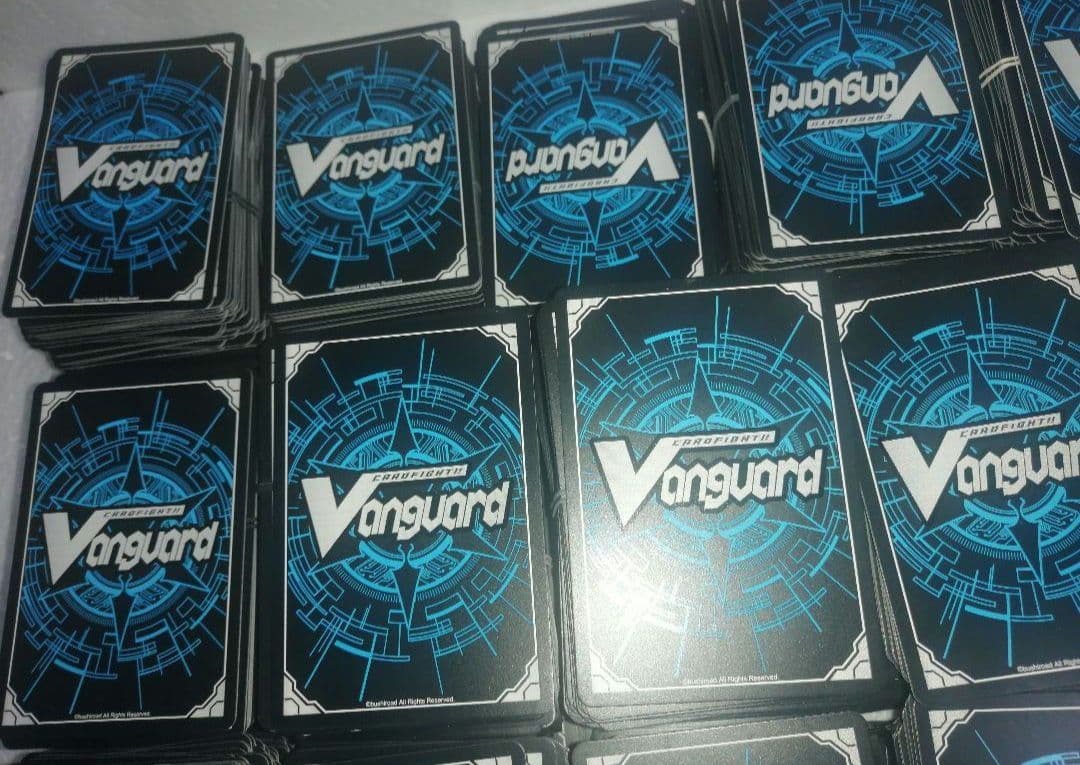 ヴァンガード　ノーマル　約19kg(19000g)カードセット