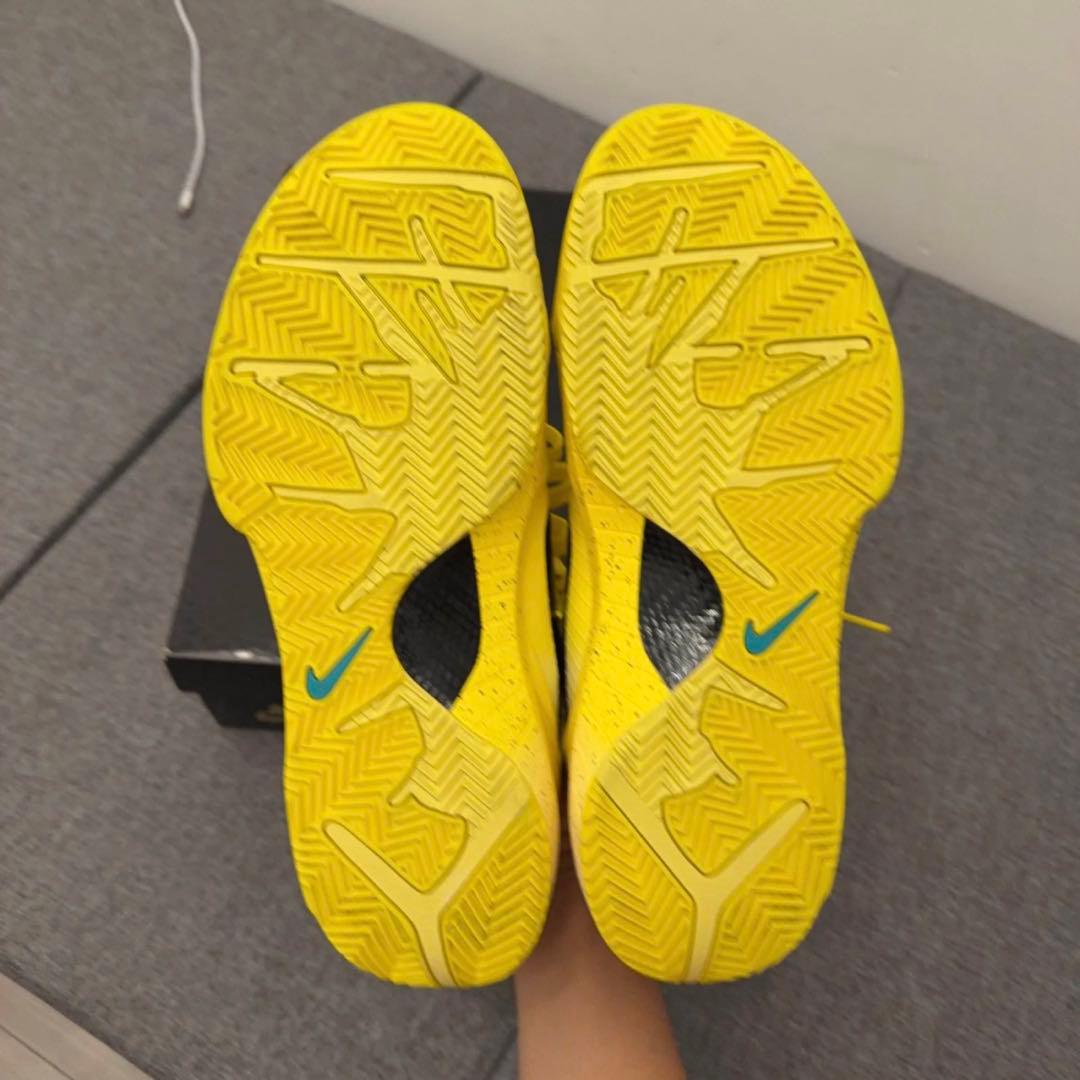 ステフィンカリー着用モデルNike kobe4 Protro CHBL 30cm