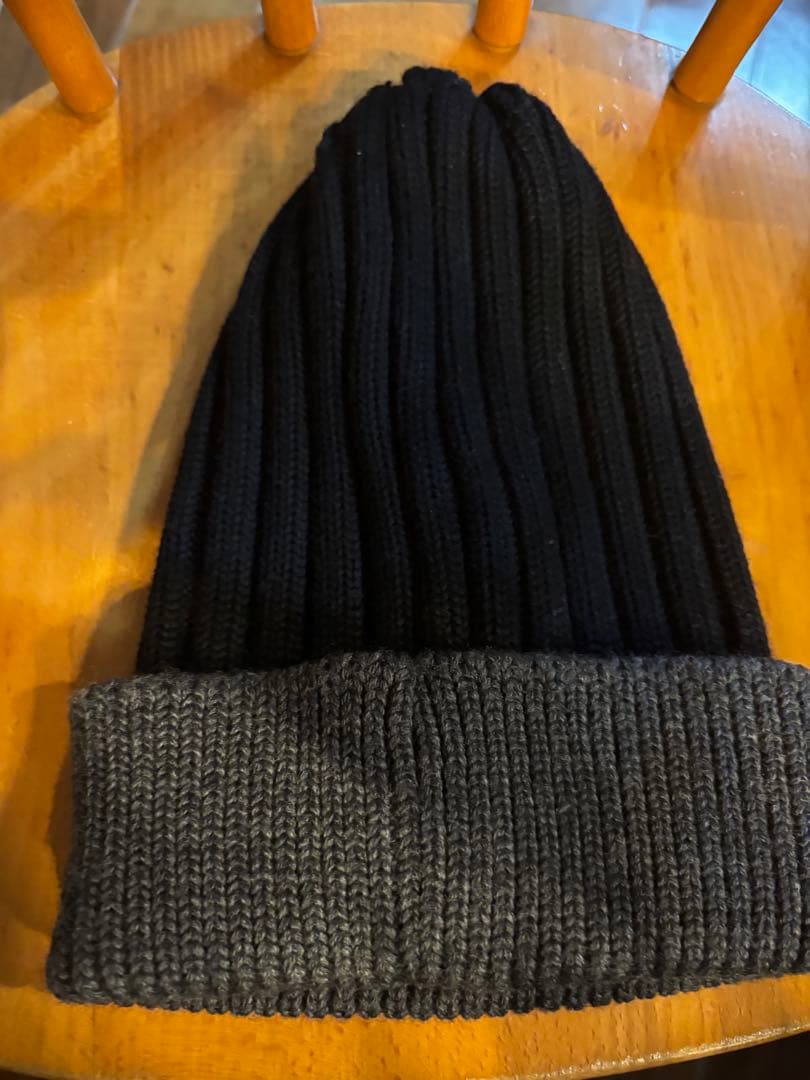 MONCLER ニット帽 ブラック・グレー