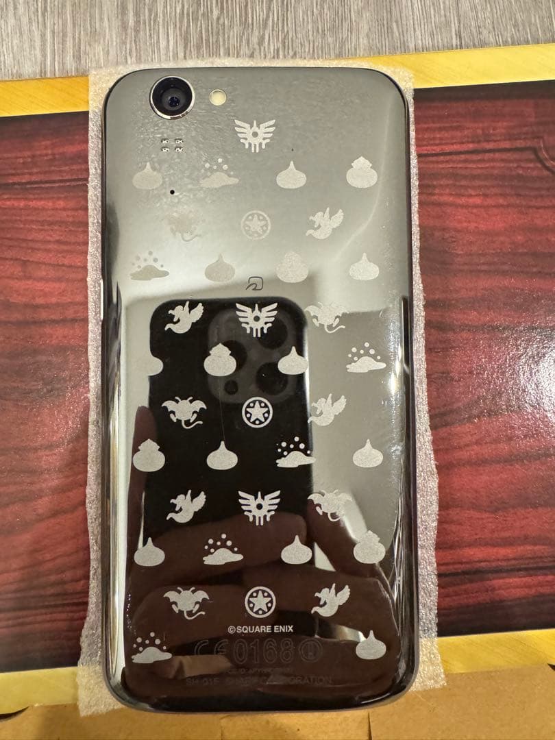ドラクエ　docomo SH-01F DRAGON QUEST SH-01F