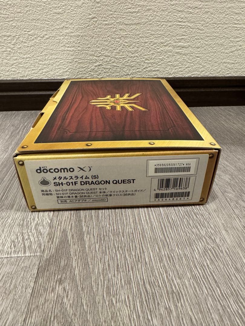 ドラクエ　docomo SH-01F DRAGON QUEST SH-01F