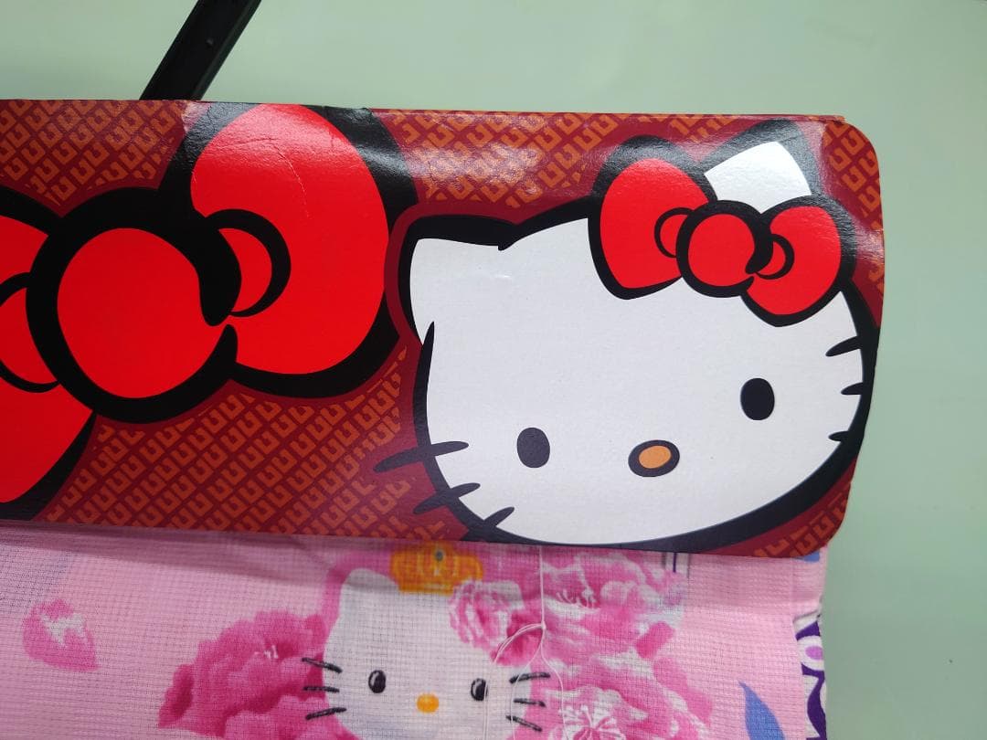 ハローキティ　浴衣　新品　婦人用　レディース　ピンク