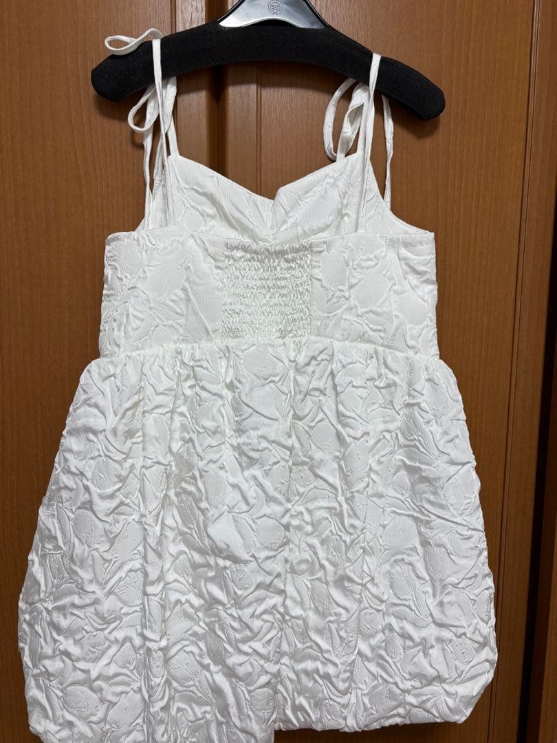 poppy あさぎーにょさん　ホワイトキャミチュニック　タグなし未使用