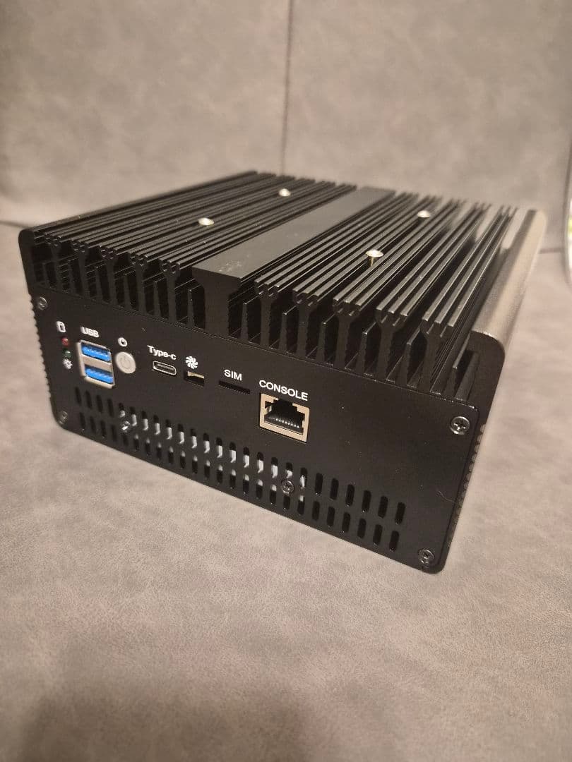 ベアボーン PC Pentium 8505 2.5Gbase-T・SFPx4