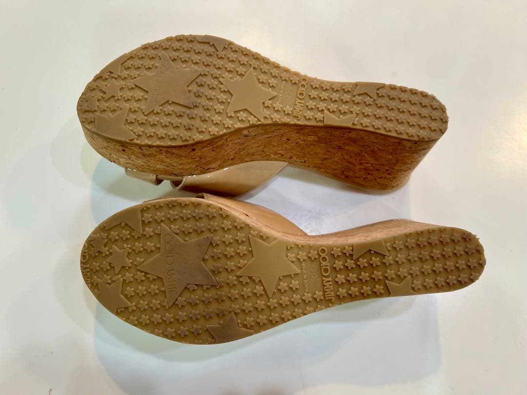 ジミーチュウ　jimmy choo パテントサンダル 試着のみ未使用品