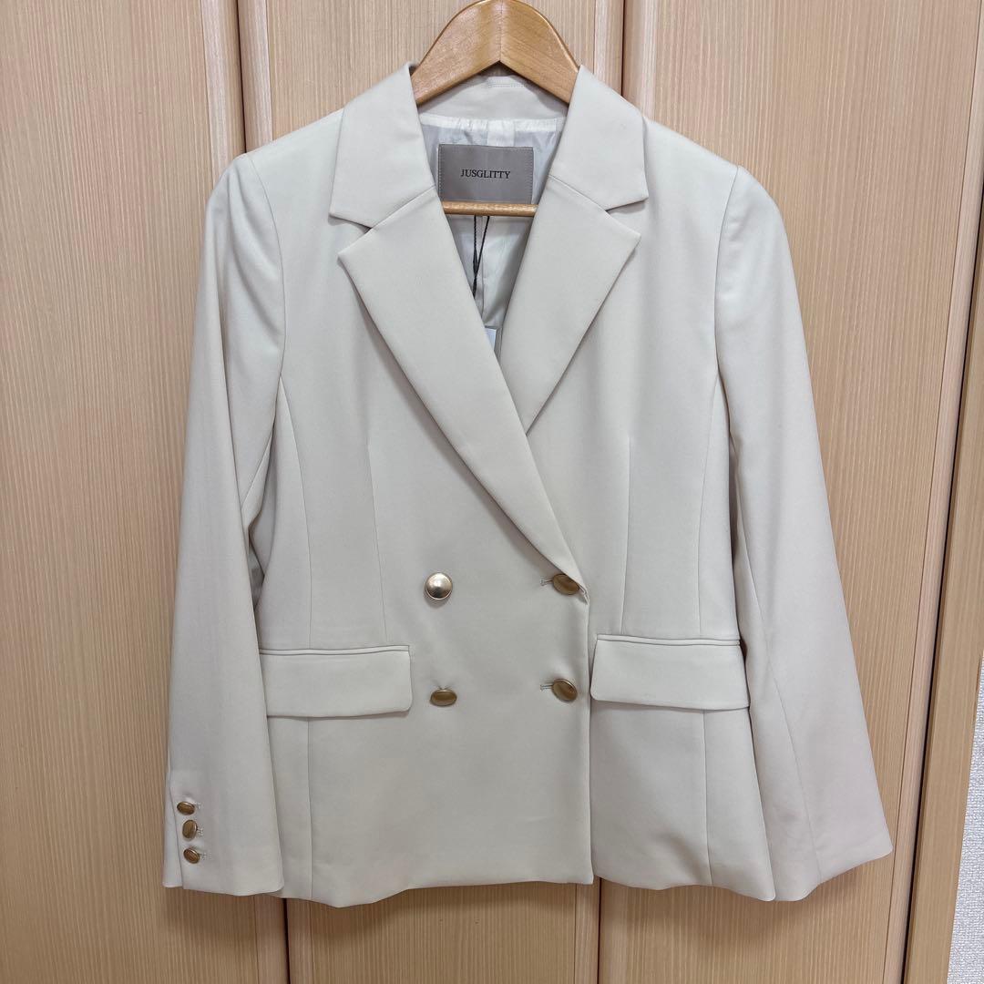 Xmas限定価格　新品未使用　ジャスグリッティー　ジャケット　白　S