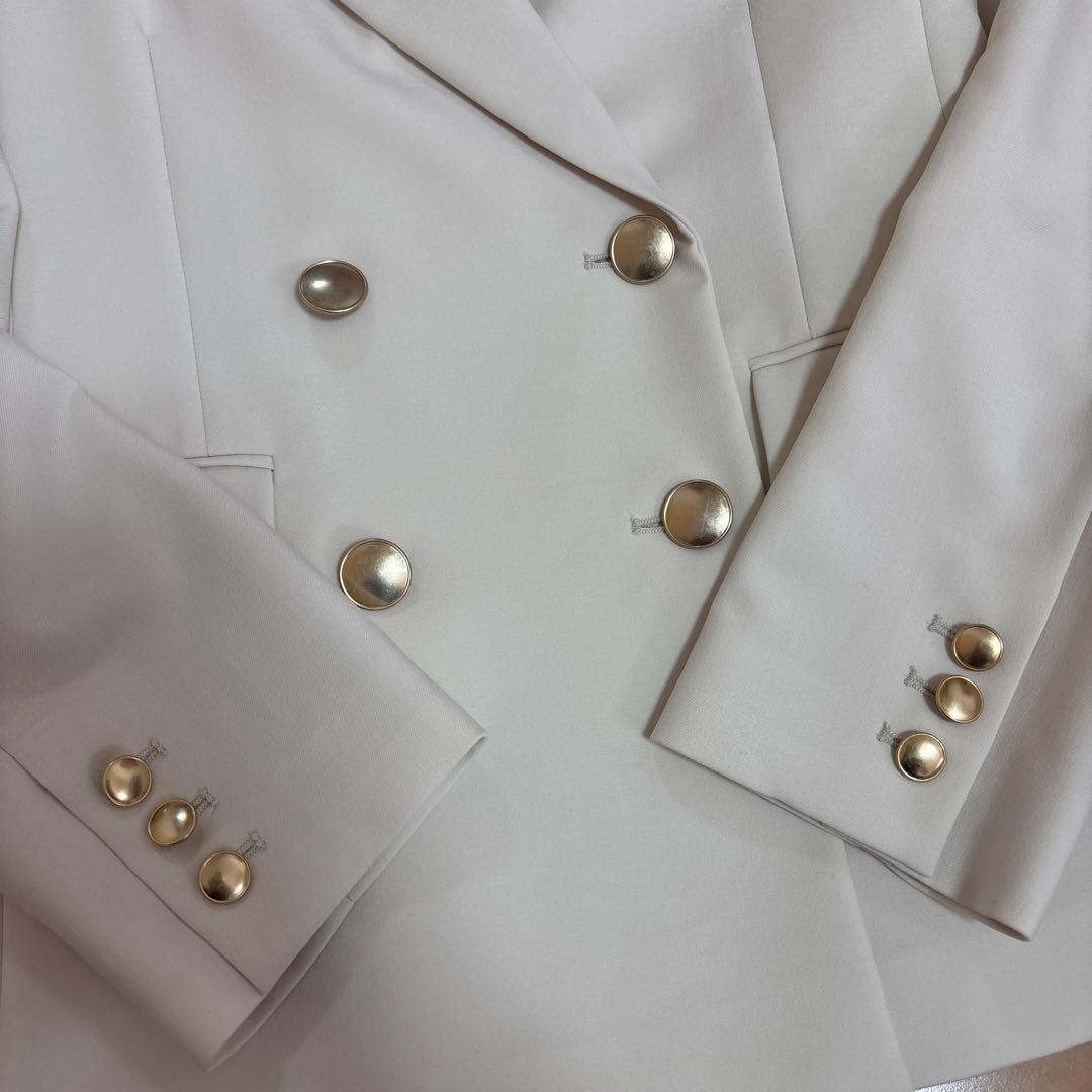 Xmas限定価格　新品未使用　ジャスグリッティー　ジャケット　白　S