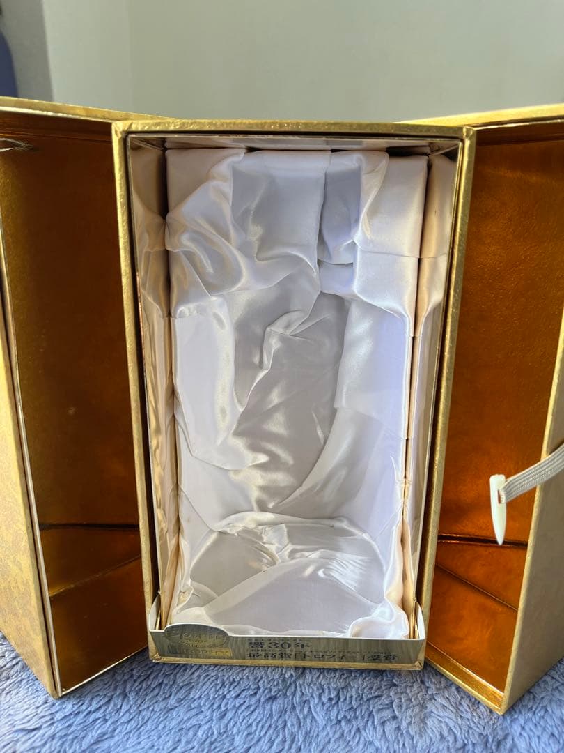 サントリーウイスキー 響30年 観音開空瓶箱付