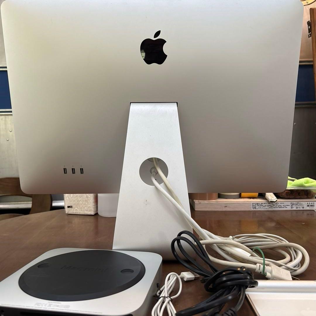 Mac mini 2012、キーボード、トラックパッド、24インチディスプレイ
