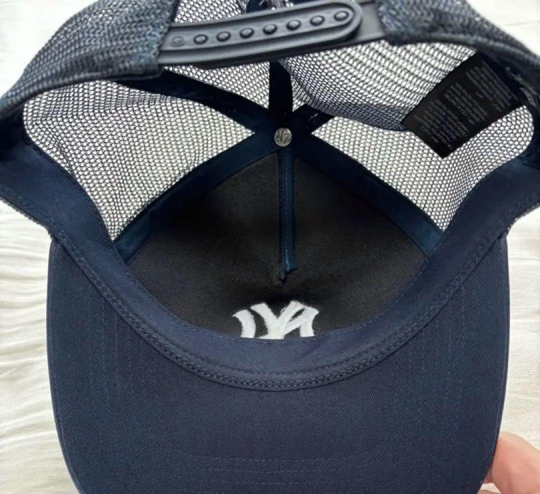 Kith ヤンキース メッシュ キャップ 47 ボディ ネイビー