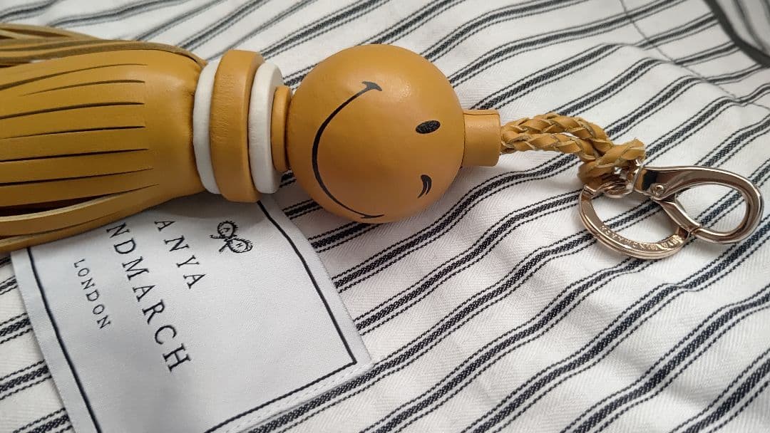 アニヤハインドマーチ　スマイルタッセルチャーム