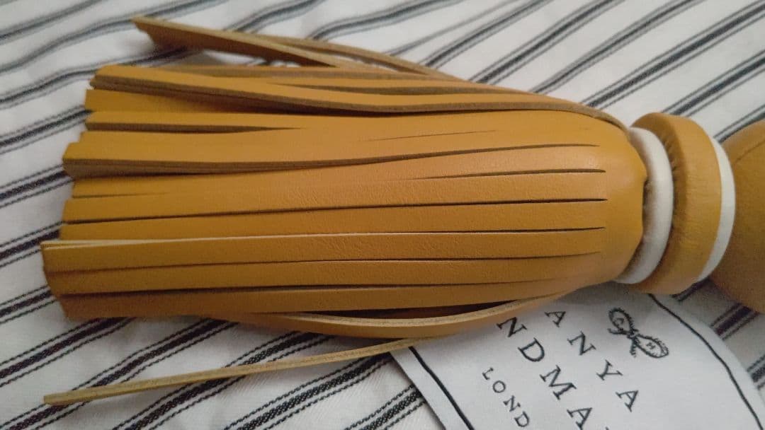 アニヤハインドマーチ　スマイルタッセルチャーム