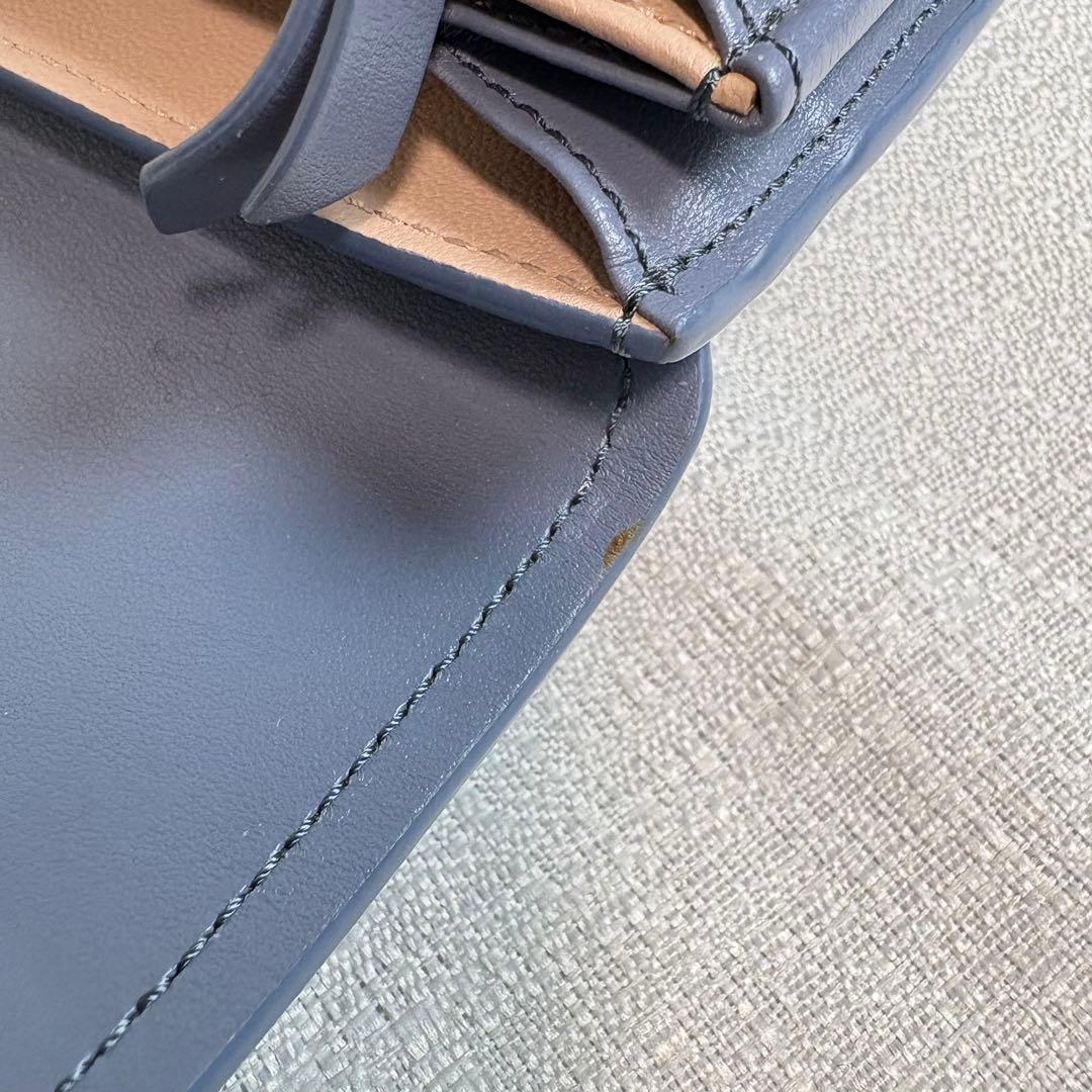 Chloe aby アビー　レザーロングウォレット　南京錠チャーム