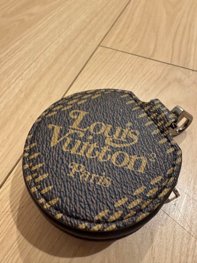 Louis Vuitton NIGOコラボイヤホンケース