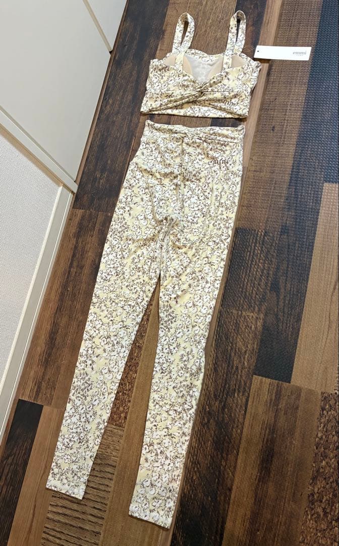 ☆お取置き☆emmi yoga エミヨガ　ヨガウェア　マーガレットバッグクロス