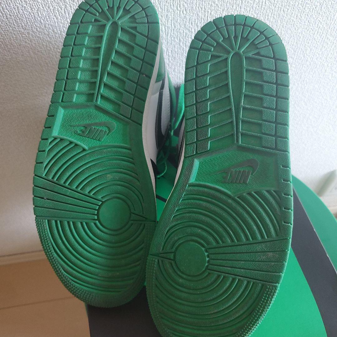 NIKE AJ1 セルティックス