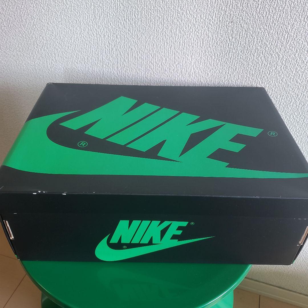 NIKE AJ1 セルティックス