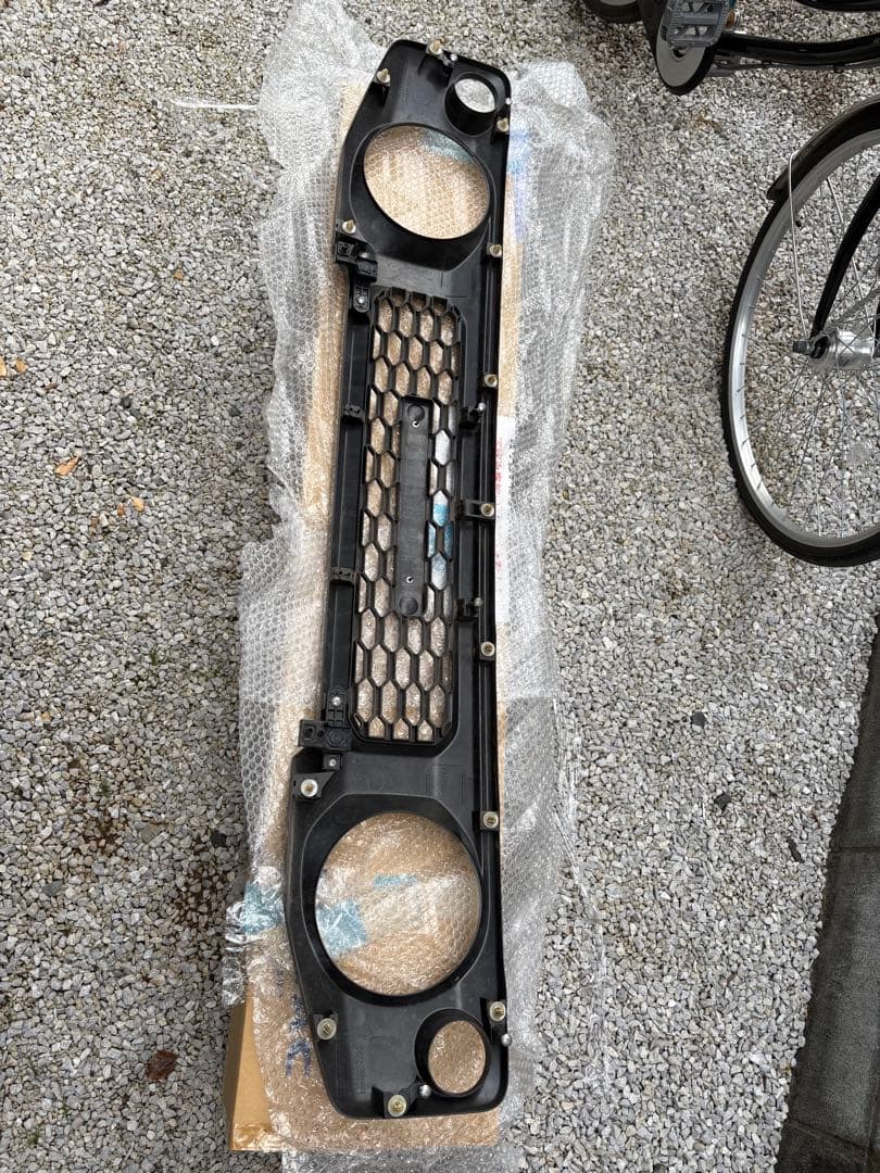 SUZUKI ジムニーjb64 jb74 純正オプショングリル