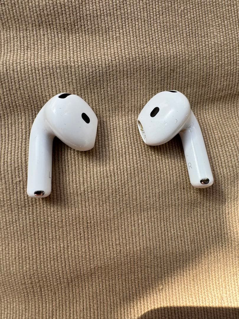 AirPods4 ノイズキャンセリング非搭載
