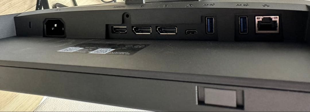 DELL P2422HE液晶モニタ24インチワイド フルHD/縦置き可/HDMI