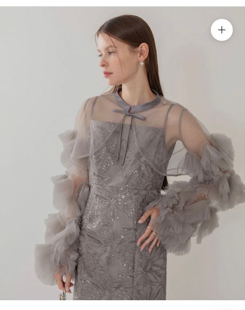 グレー シフォン シースドレス フリル袖